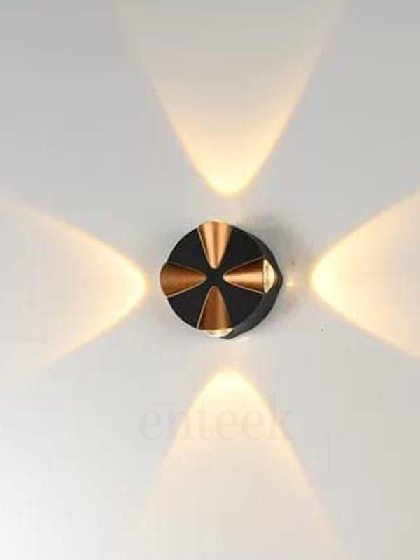 4 Way Up Down Wall Light (439) 4W