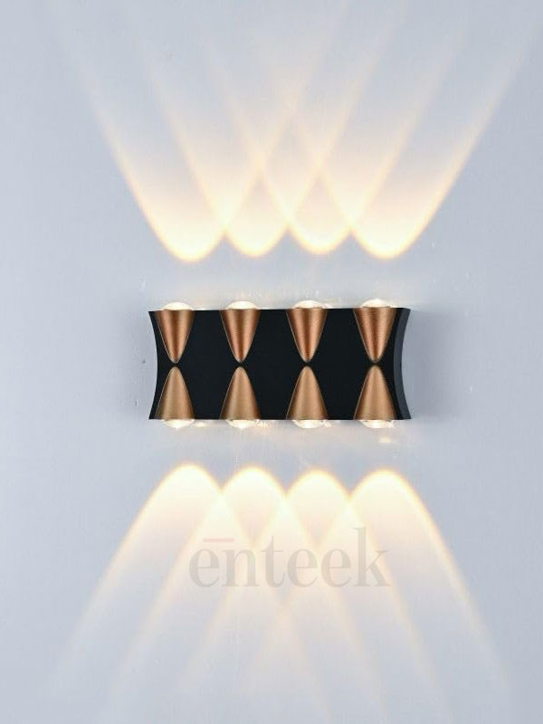 Black Up Down Wall Light (539) 8W