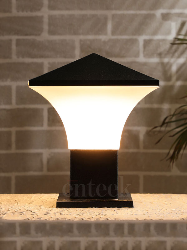 Gate Light Black Pillar Light (830) 12W